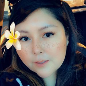 Meet your Posher, Yasmine